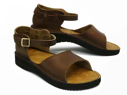 Aurora Shoes New Mexican in Brown : Ped Shoes - Order online or 866.700 ...