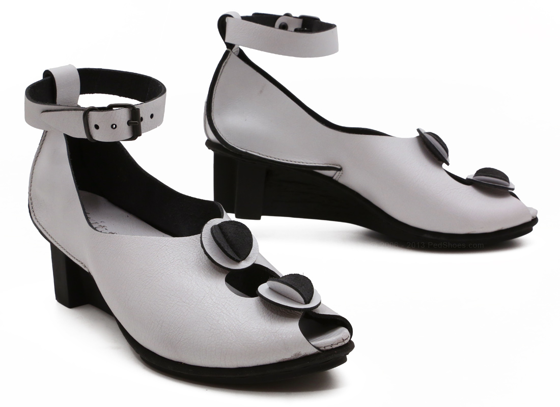 Amurra Silver - Sexy Comfortable Slipon Mules for Women – Funkhyde India