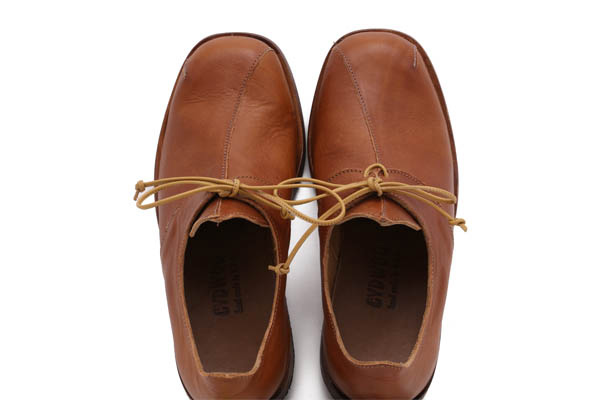 Cydwoq Branch in Caramel Brown : Ped Shoes - Order online or 866.700 ...