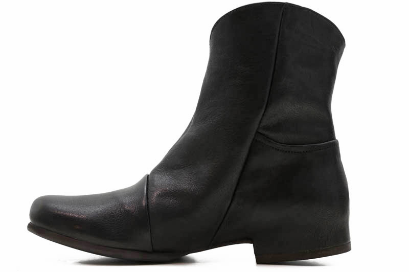 Vialis Bianca Boot in Black : Ped Shoes - Order online or 866.700.SHOE ...